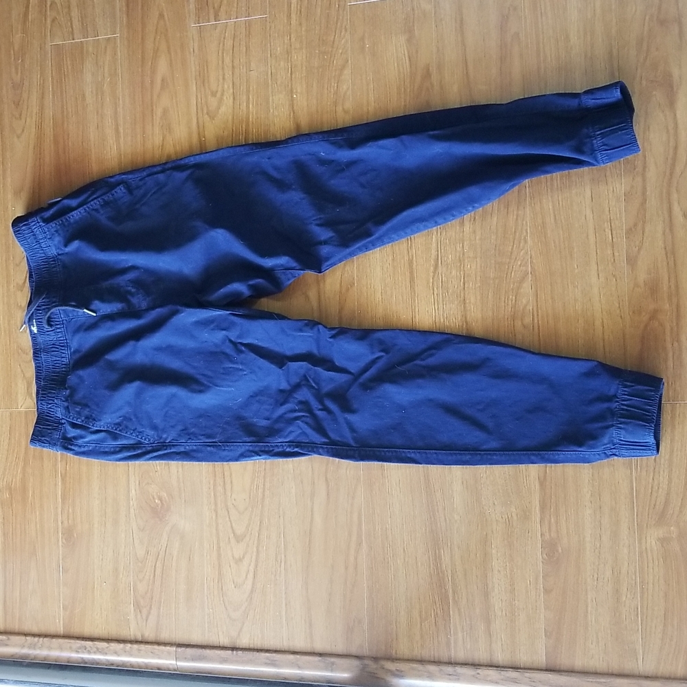 Hollister joggers